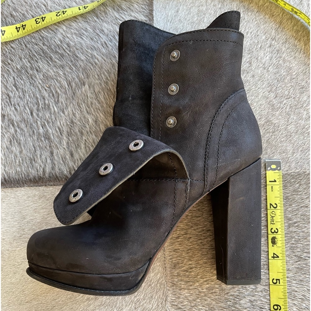 Vera Wang Marilyn platform black bootie - Picture 7 of 9